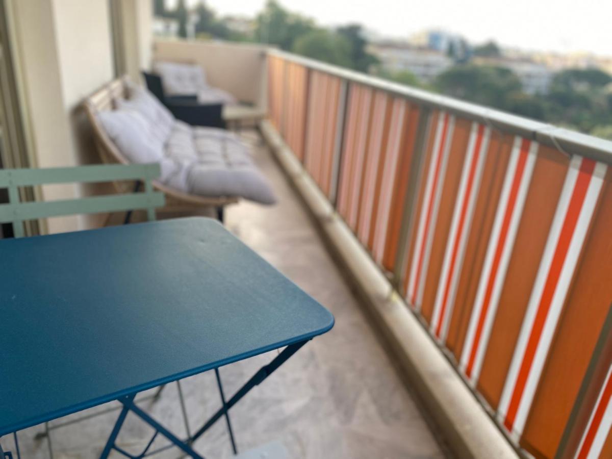 Appartamento Juan-les-pins, 4 Pieces, 80m2, Luxe Piscine Tennis Antibes
